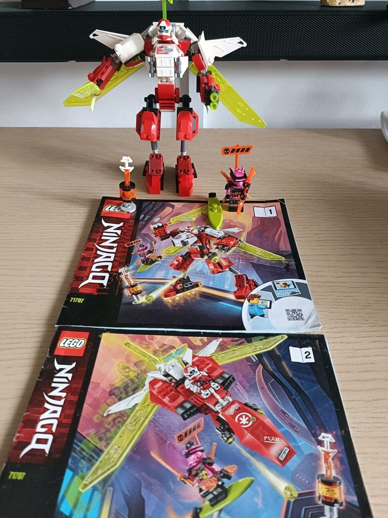 Lego Ninjago robot avion
