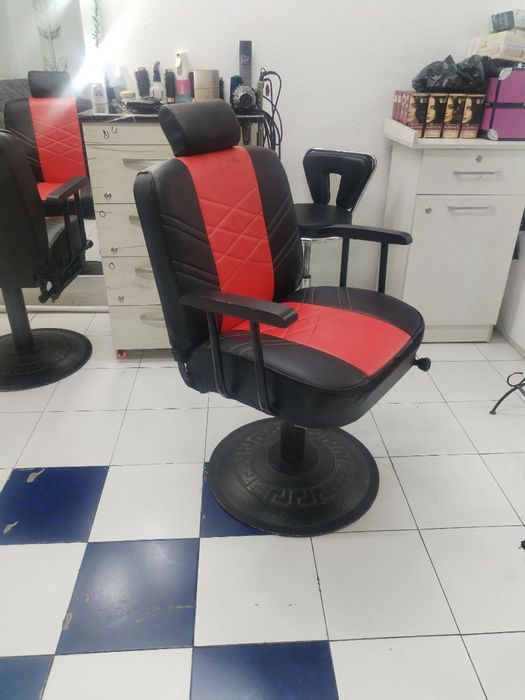 Салон учун мебелни кресло бир ой ишлатилган