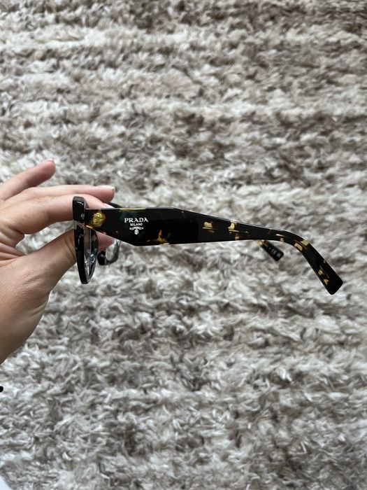 Дамска диоптрична рамка Prada