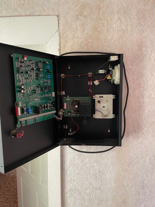 Домашна алармена система