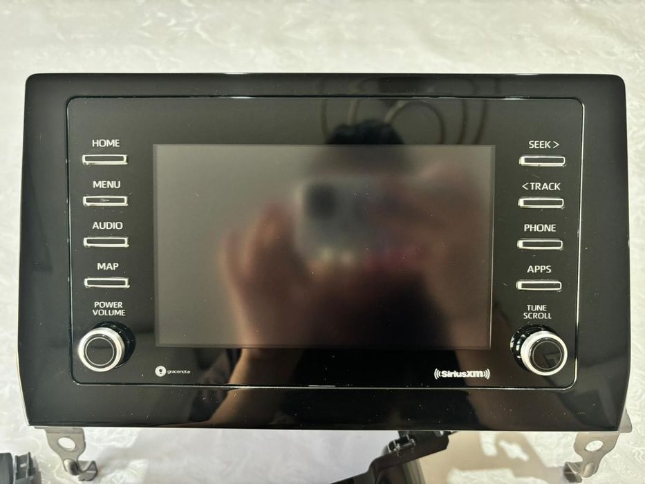 Оригинальная мультимедиа Toyota Camry 75 Автомагнитола