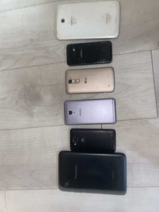 Продам телефоны Планшеты на запчасти