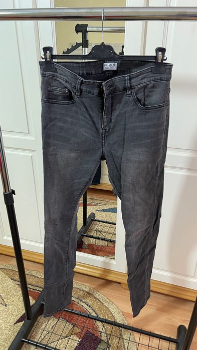 ‼️Pull&Bear Slim Fit Denim‼️