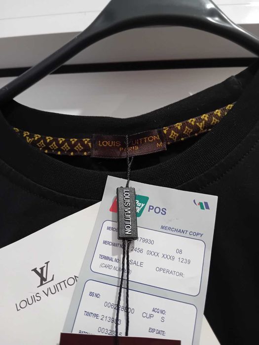 Чисто нова оригинална тениска Louis Vuitton