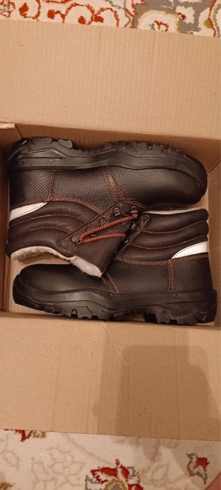 Продам ботинки хорошие