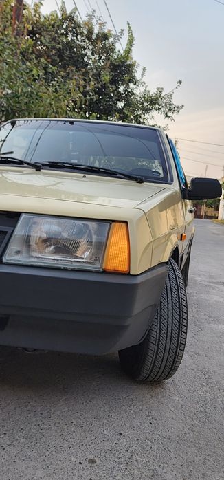 Lada vaz samara 2109 hetchbek