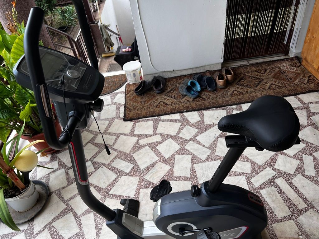 Bicicleta statica KETTLER UM678