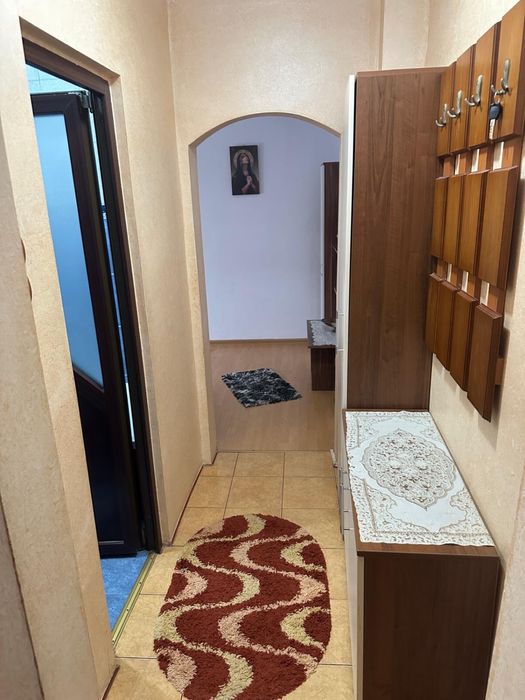 Apartament cu 3 camere