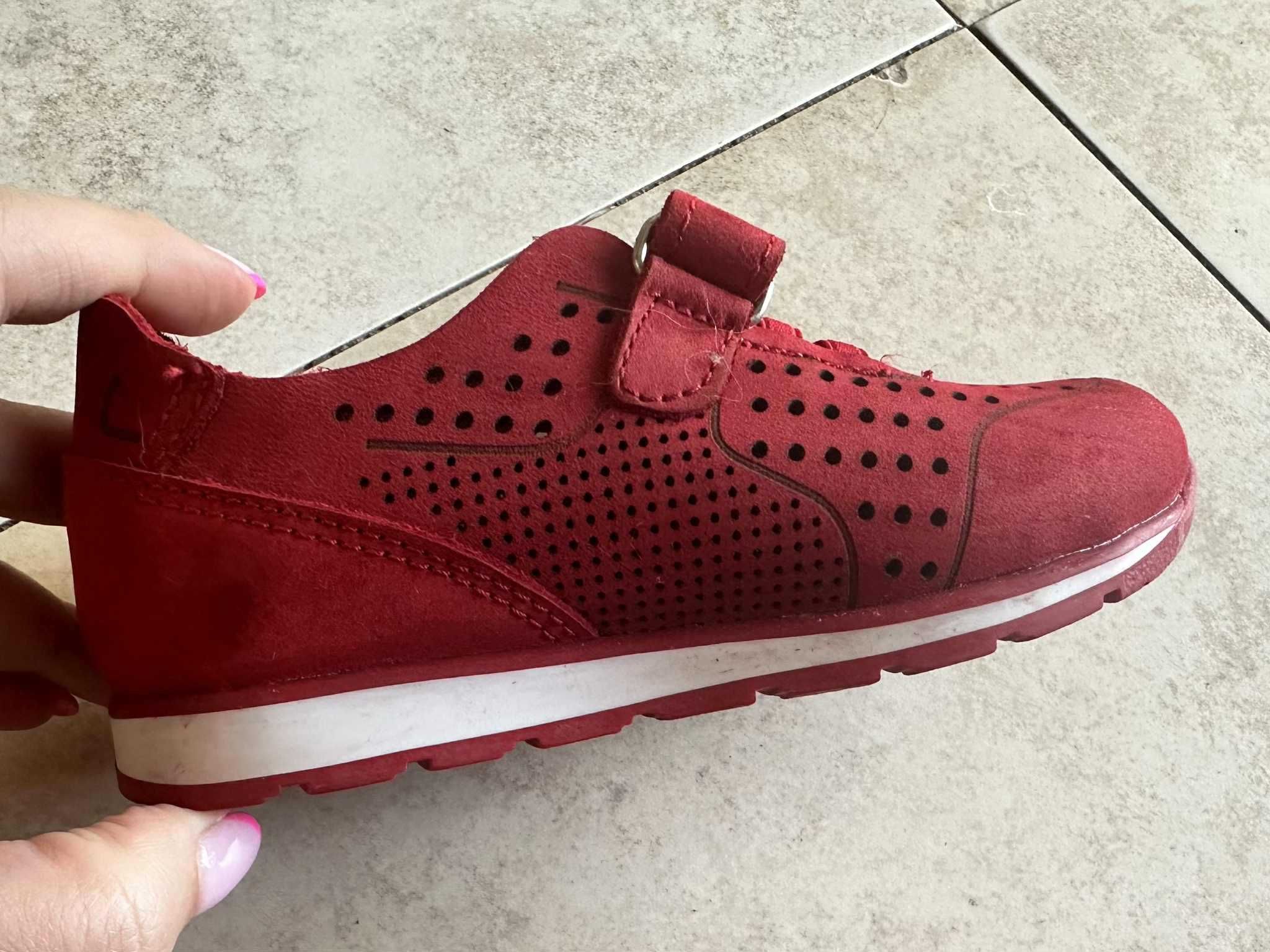 Бебешки обувки ponki summer red
