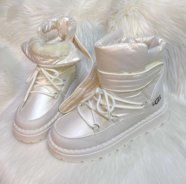 Ghetuțe ugg, model nou