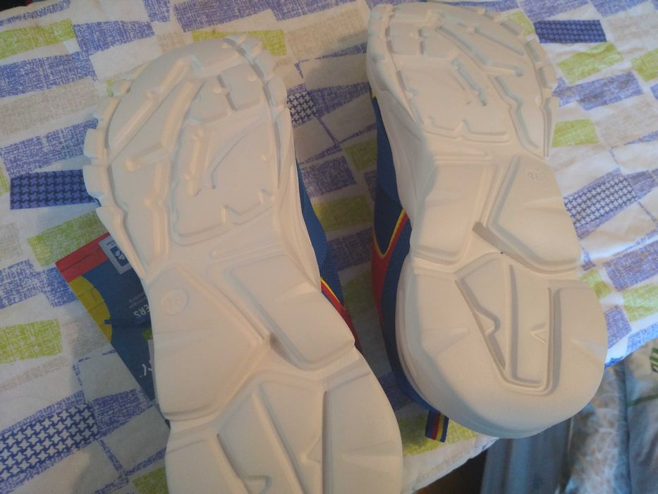 Adidasi bărbați, superbi mărimea 46