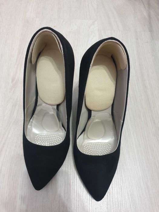 Дарис сникърси  естествена кожа