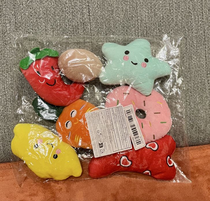 Set jucarii pentru animalul de companie