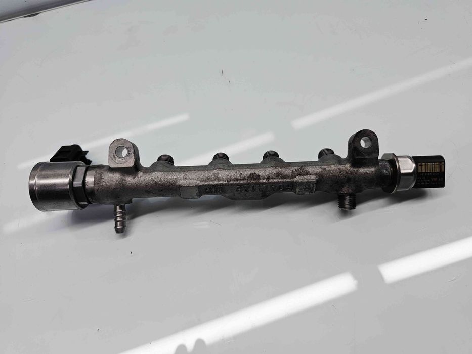 Rampa injectoare Volkswagen Passat B8 (3G2) [Fabr 2015-prezent] 04L089