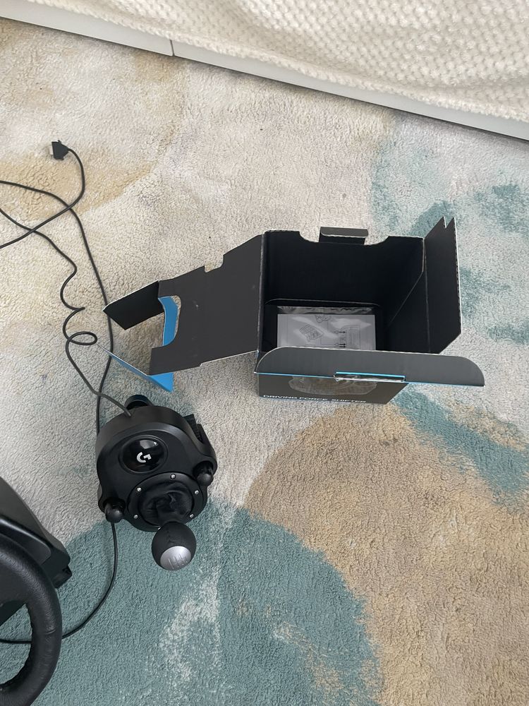 Volan Logitech G29 + Logitech Driving Force Shifter + F1 modification