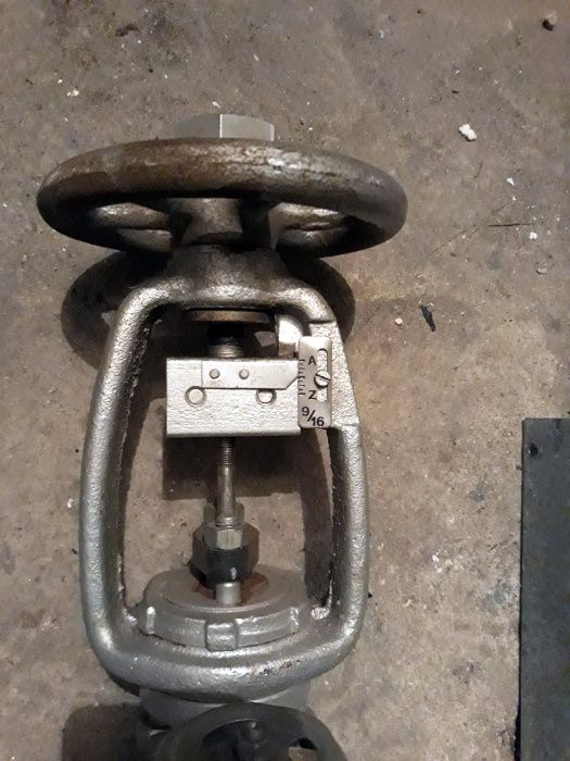 Продава спирателен кран, вентил шибърен, вентили, кранове - 5 бр.