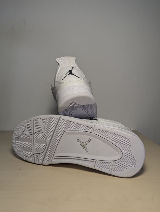 Nike Jordan 4 Pure Money (marimi: 36,39,42,44,45,46)