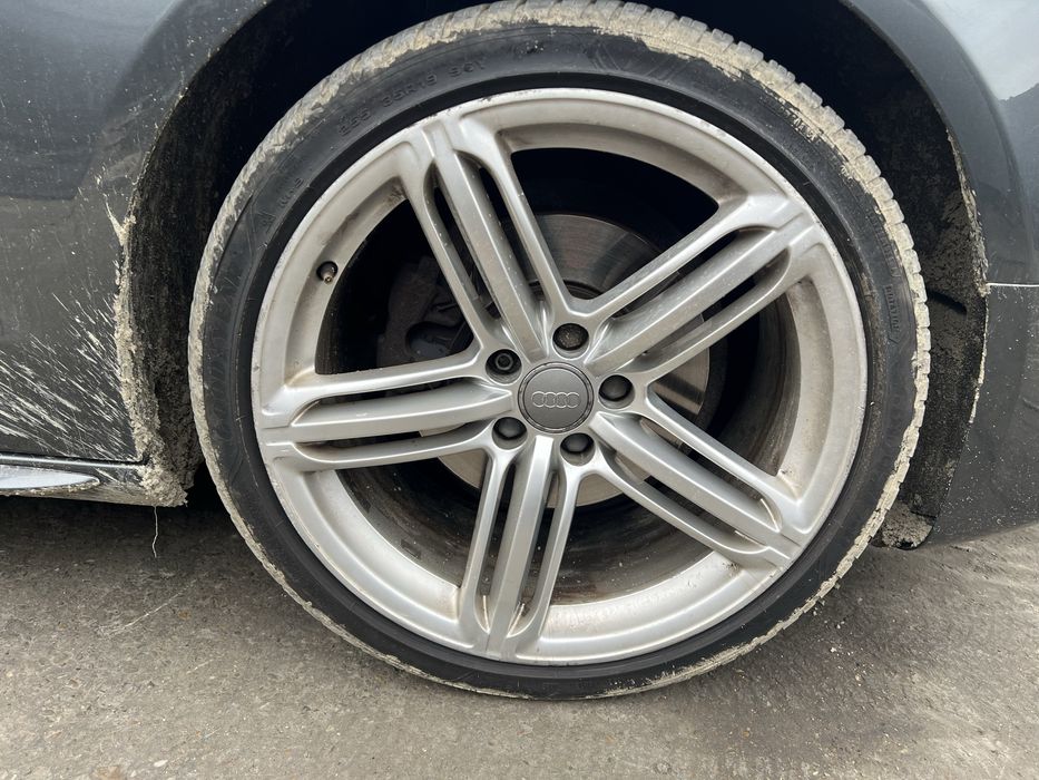 Dezmembrez Audi A5 2013 2.0 tdi cod motor CGLC