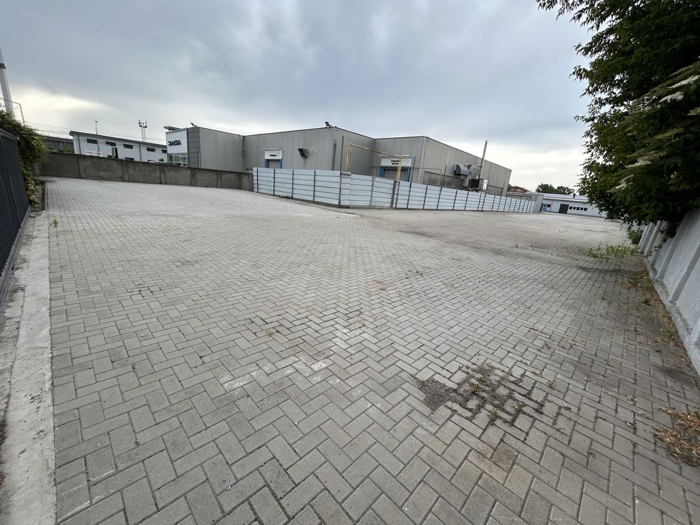Inchiriere Imobil si teren / Spatiu comercial la Strada E85 in Roman