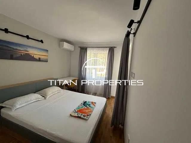 Дава се под наем Тристаен апартамент в Варна, Бриз - 91 кв.м за 825 € - Снимка #3