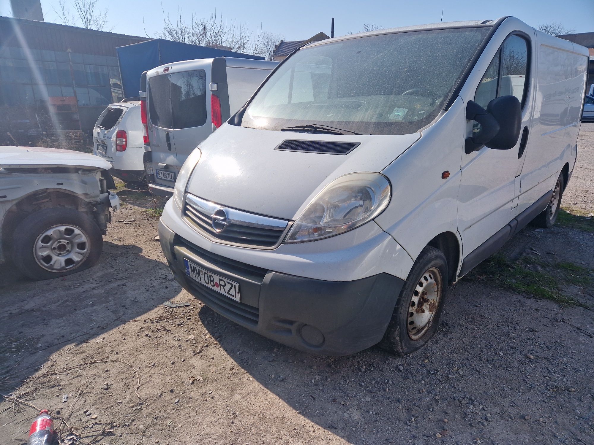 Renault trafic 2.0 dci