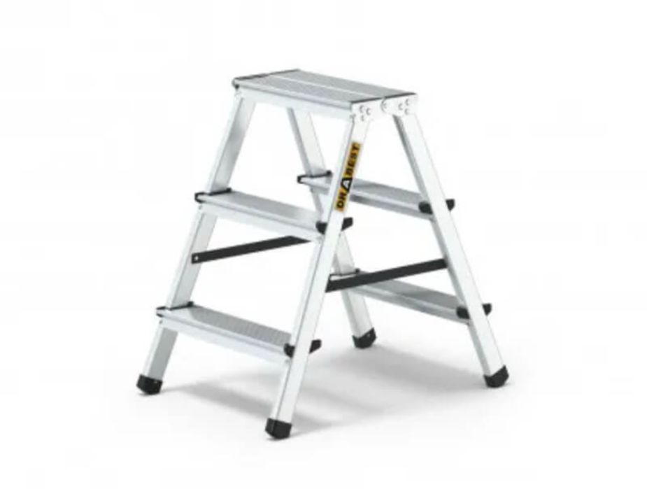 Отдавам Стълба под наем