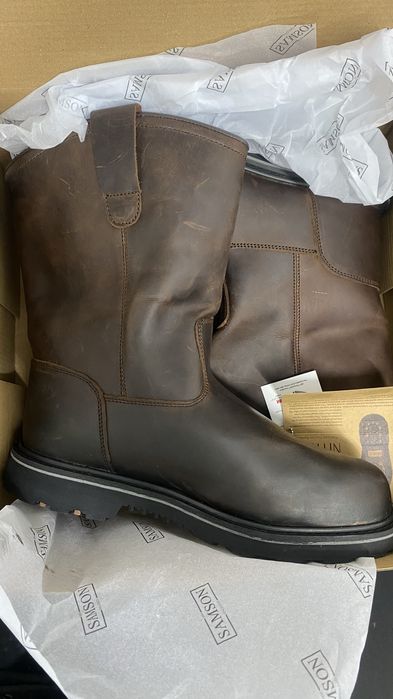 Продаю зимн спец обувь размер 43