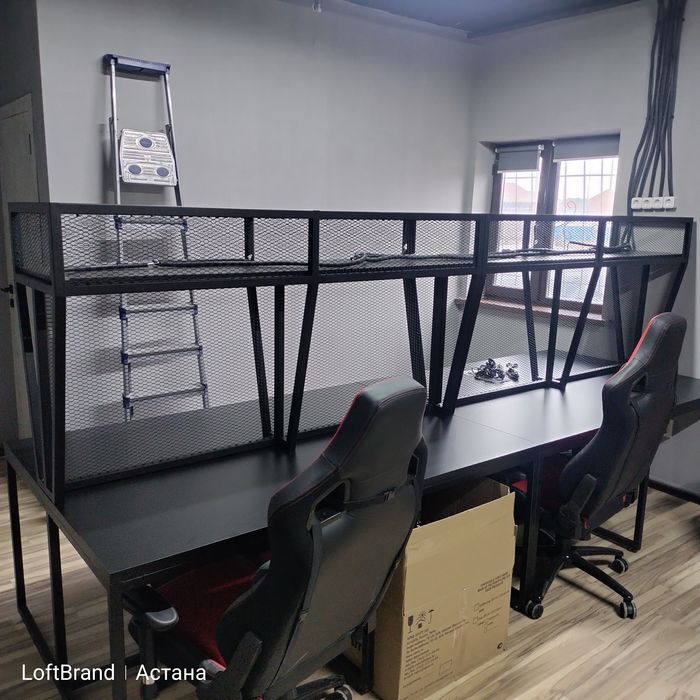 Изготовление столов для компьютерного клуба