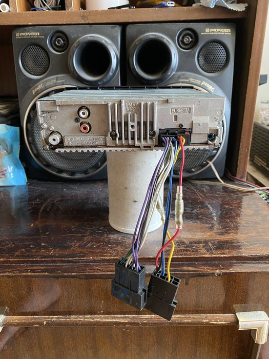 SONY CDX-GT470UM - 4X52W ВАТА - USB, AUX CD mp3 плеър за кола сд радио