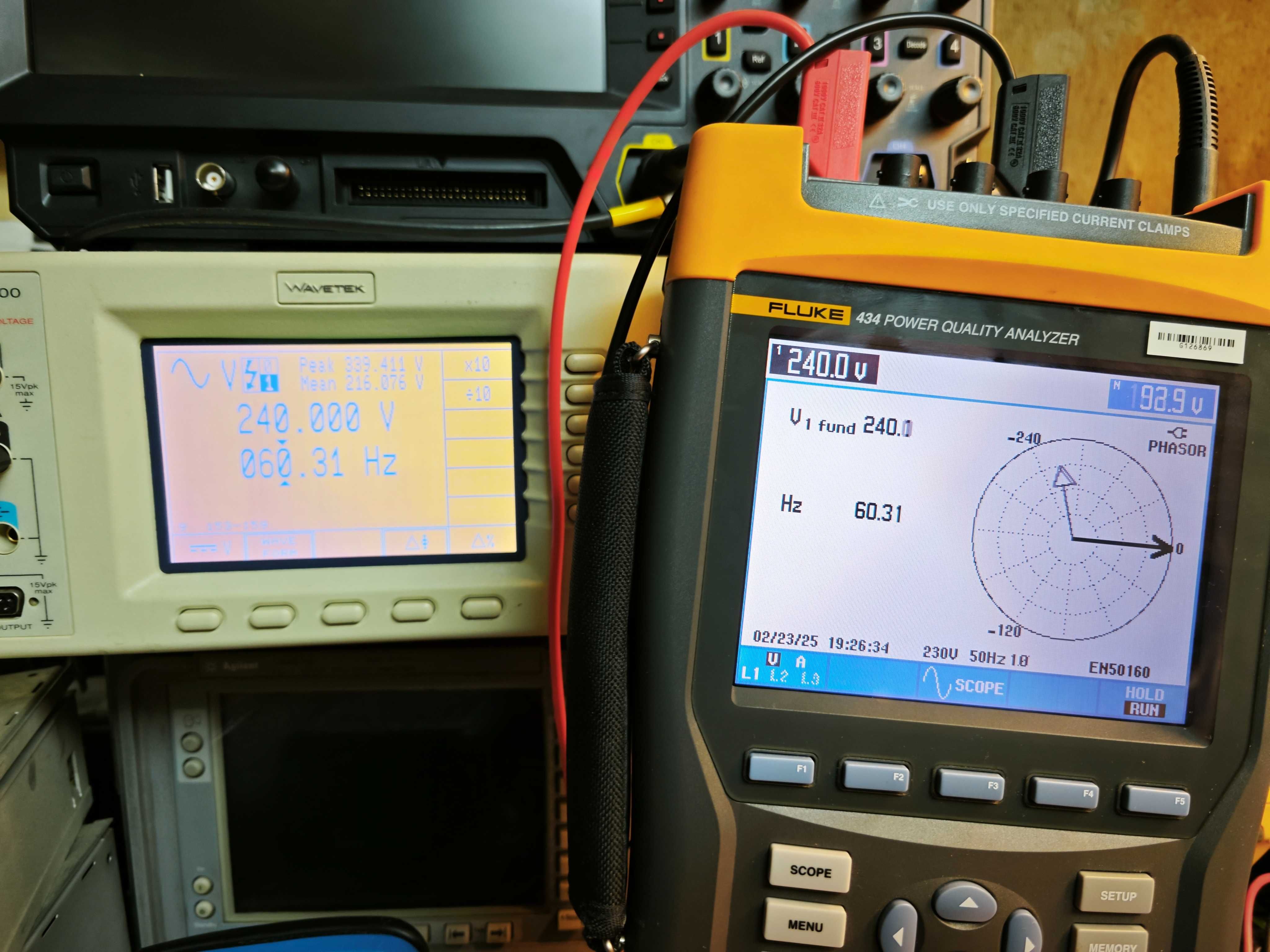 Fluke 434 Power Quality Analyzer