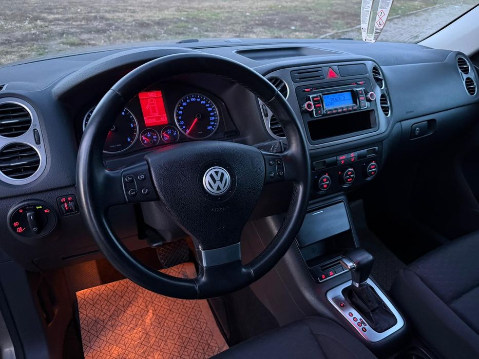 Vokswagen tiguan 2.0 Tdi 140 CP 4 Motion Automat TOP