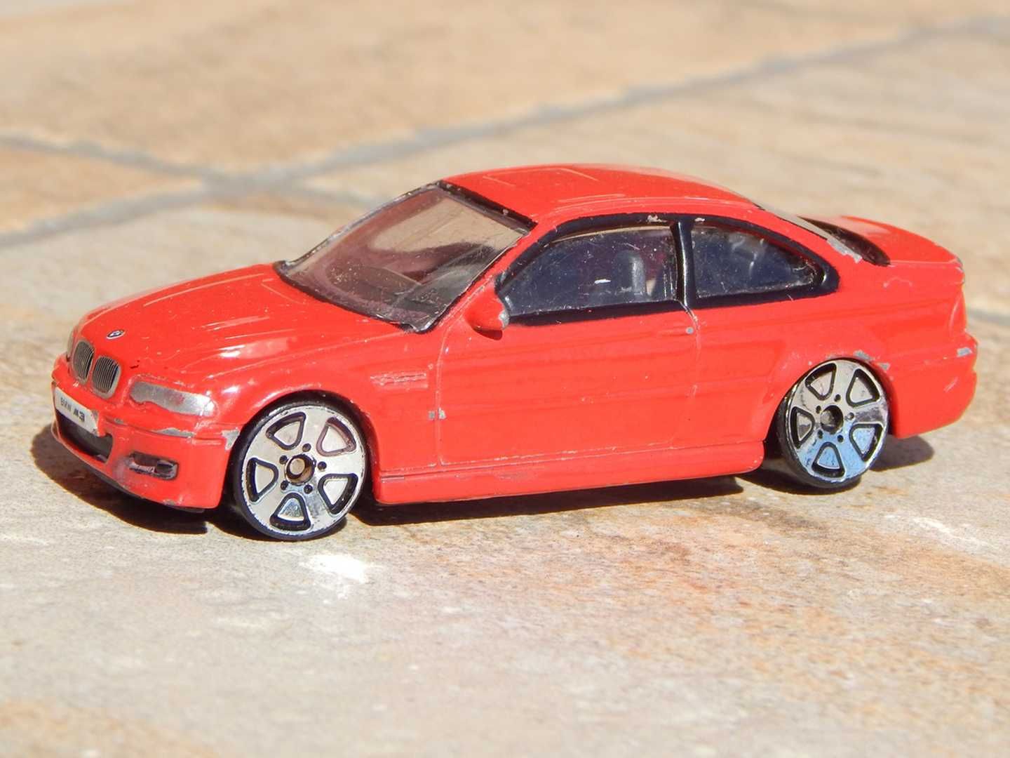 Macheta BMW M3 (E46) Coupe 2000 scara 1:59 Realtoy uzat