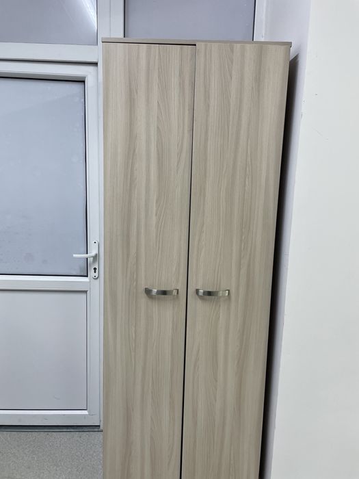 Шкаф рейл с вешалкой