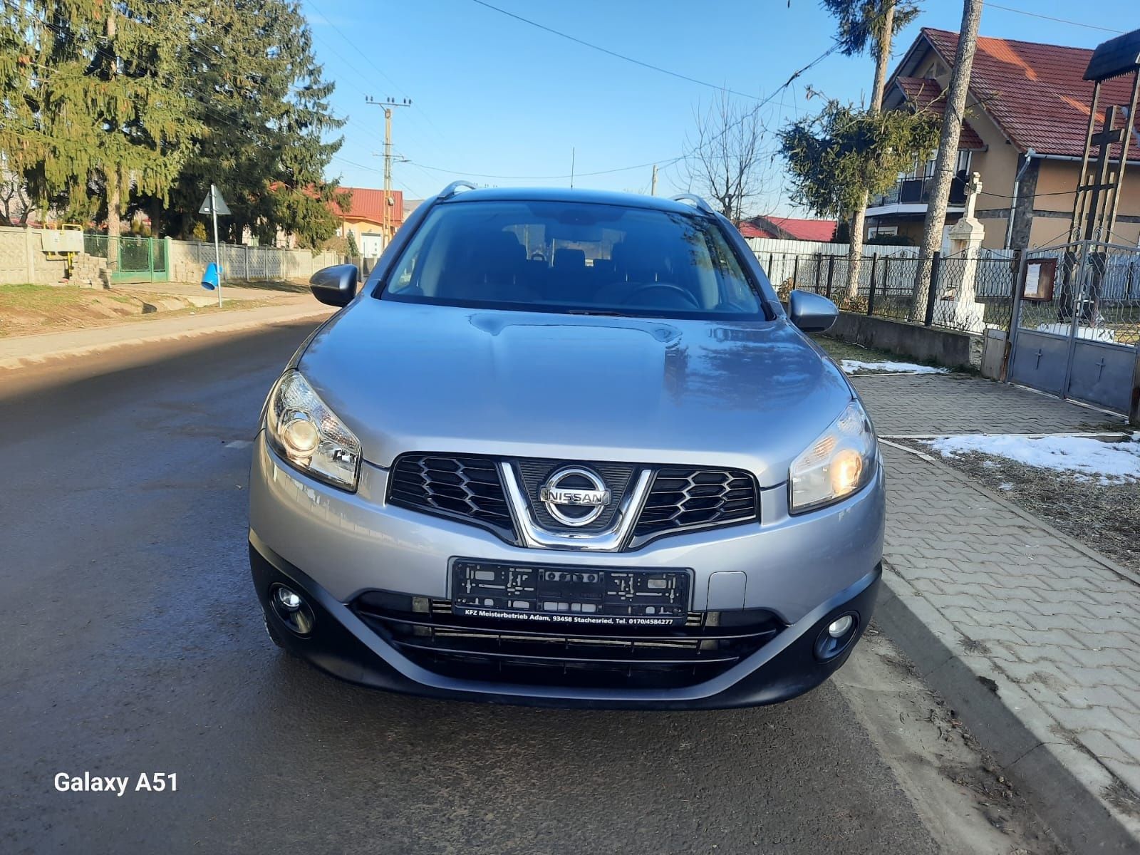 Nissan QashQai   2.0   7 locuri  facelift /panorama