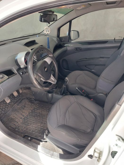 Chevrolet spark sotiladi. Òzimniki