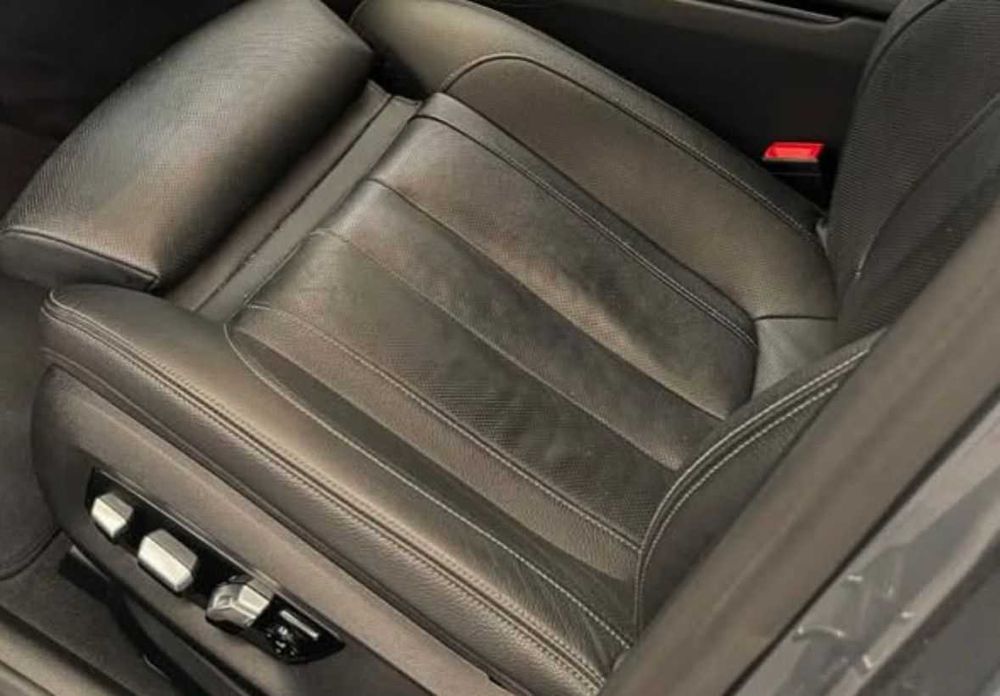 VÂND SERIA 5 = An 2020-Xdrive pachet M - 2.0 Disel .. Adusă Recent ..