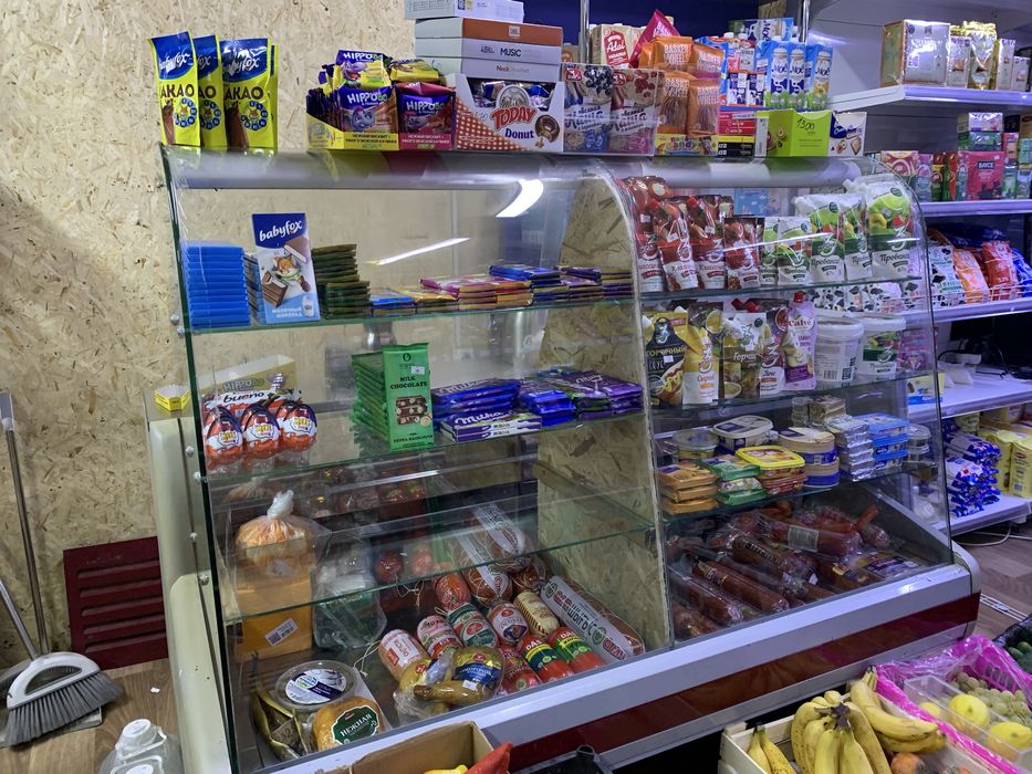 Ветринный холодилник,холодилник,морозилник