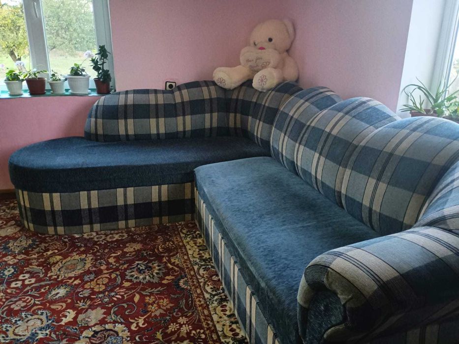 Разтегателен диван "Крокодил"