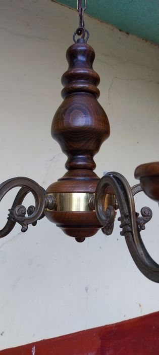Candelabru, lustra de tavan,vechi