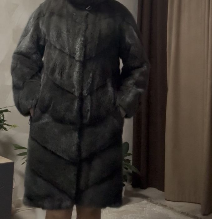 Продается норковая шуба