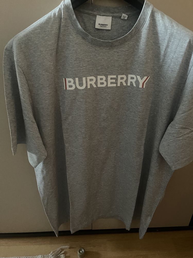 Tricou Burberry original, marimea xxl, fit de xl oversize