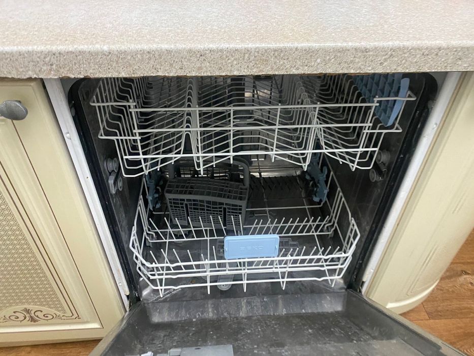 Продам посудомоечная машина