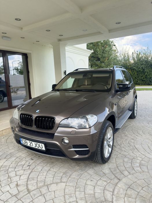 Vând BMW X5 E70 Facelift