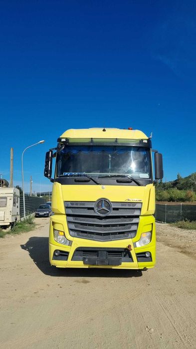 Mercedes-Benz Actros
