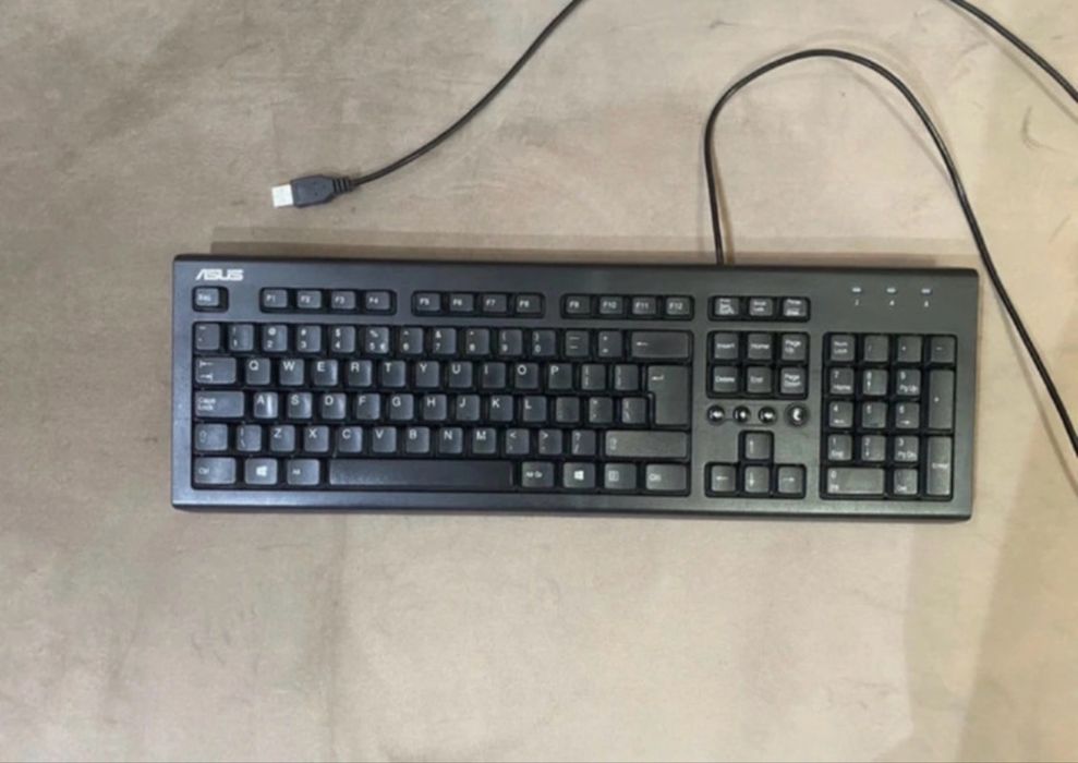 Tastatură ASUS U2000