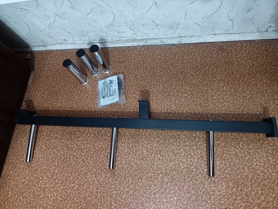 Продавам стойка за тежести ф30 +ф50