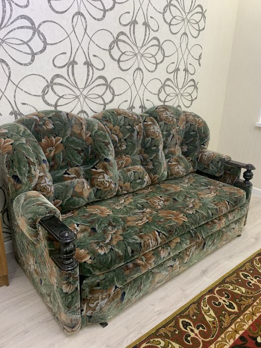 диван 2 кресло в хорошем состоянии