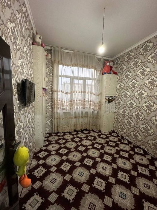 Kvartira sotiladi. 5-mikrorayon