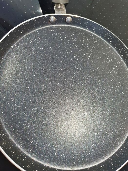 Тиган за палачинки и грил тиган нови с етикет