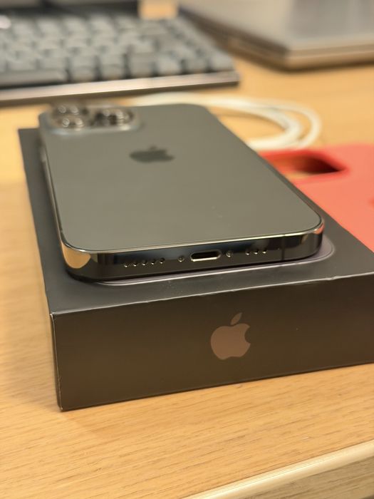 iPhone 13 Pro 256 GB Graphite 77% bat
